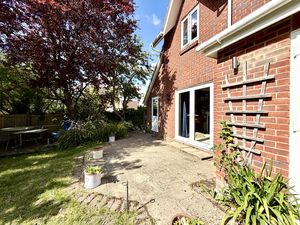 Patio- click for photo gallery